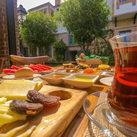 Pensión Ziyabey Konagi 4*