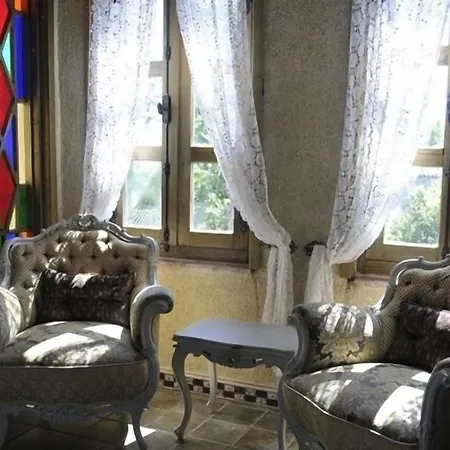 Pensión Ziyabey Konagi Ayvalı