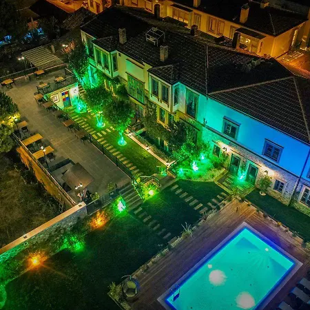 Ziyabey Konagi Pensión 4*